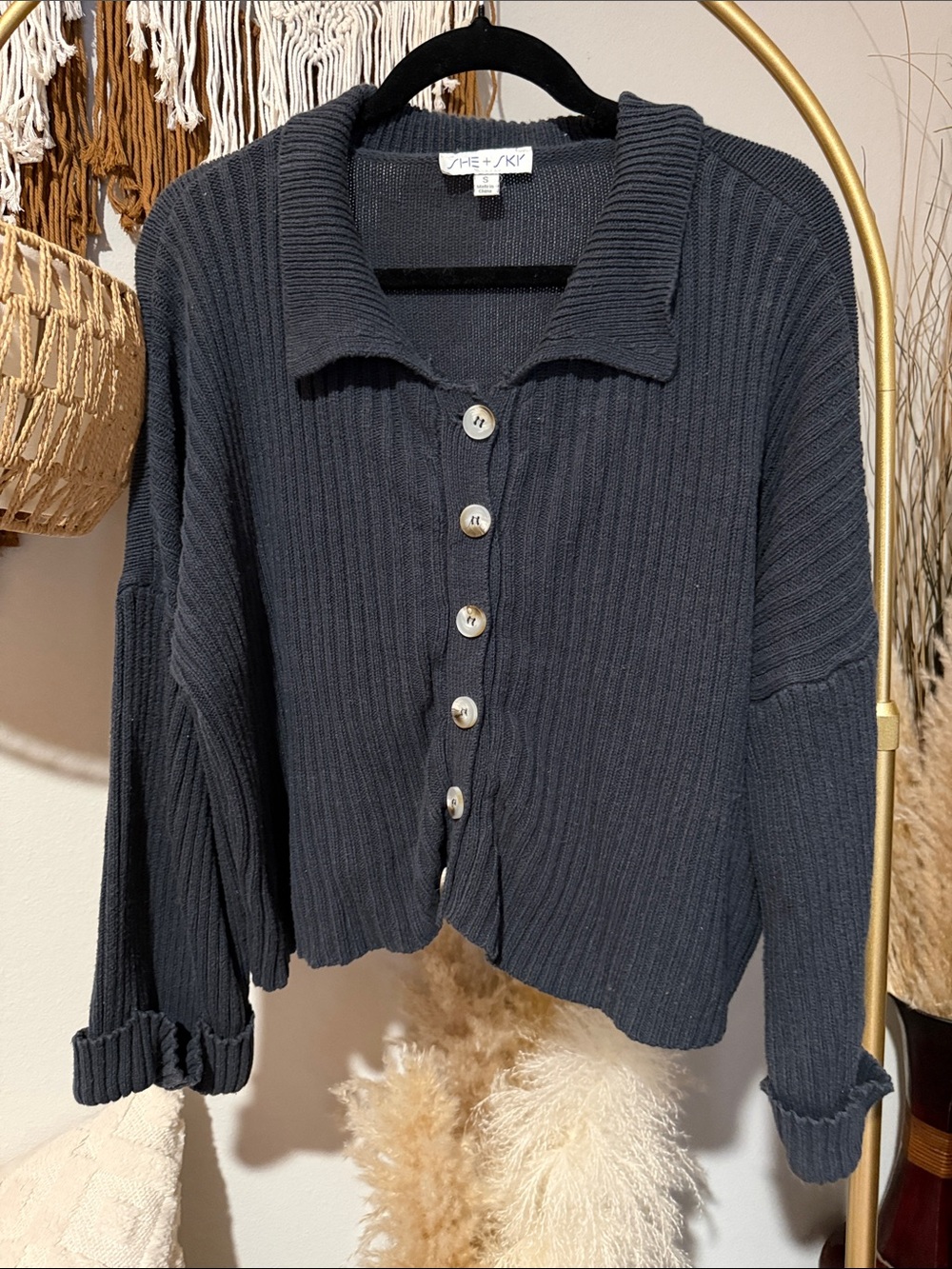 She + Sky Navy Ribbed Button-Up Cropped Cardigan